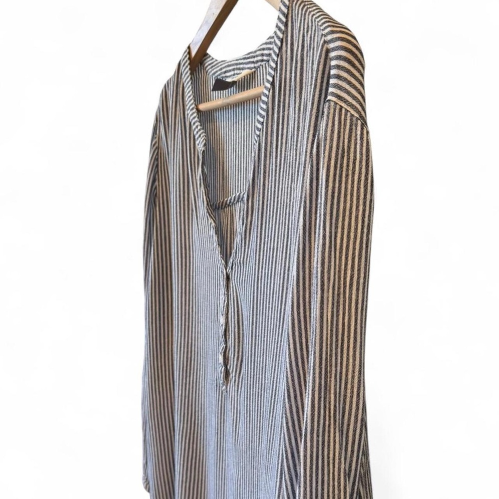 Old Navy Blue White Striped Coastal Tunic Blouse XL Rayon - Picture 4 of 9